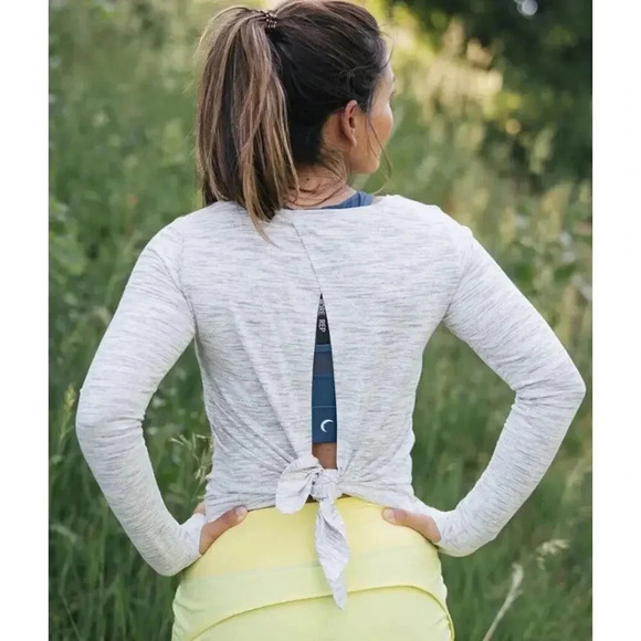 ZYIA Namaste Top Open Tie Back Long Sleeve Heather Gray Size Large - Picture 1 of 9